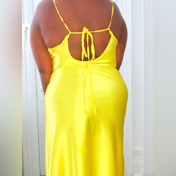 Vivid Yellow Silk Doublelined Evening Backless High Split Dress - Picture 7 of 14